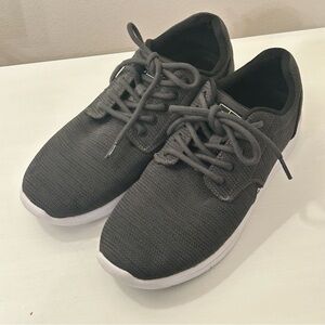 TravisMathew Cuater Men's The Daily Knit Casual Shoes Size 10